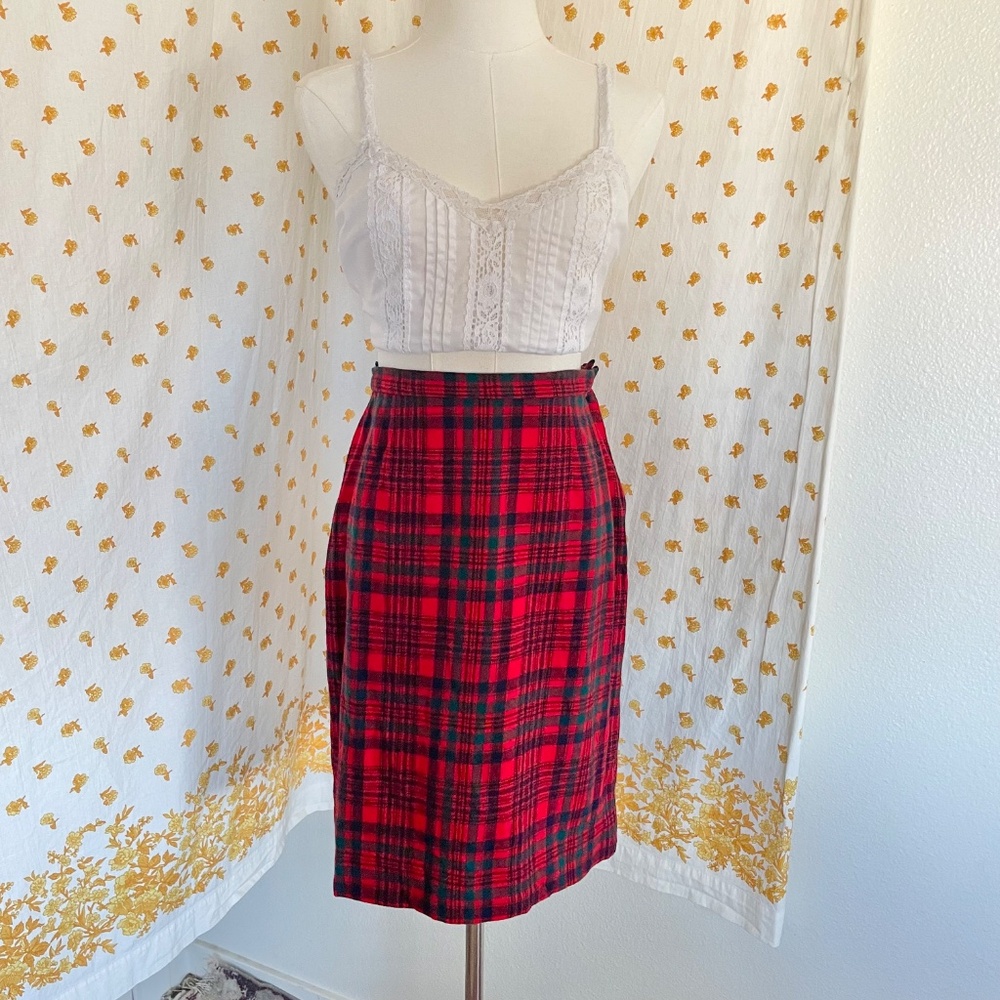 Vintage 80s Pendleton Red Tartan Wool Mini Skirt Made in USA - Picture 6 of 8